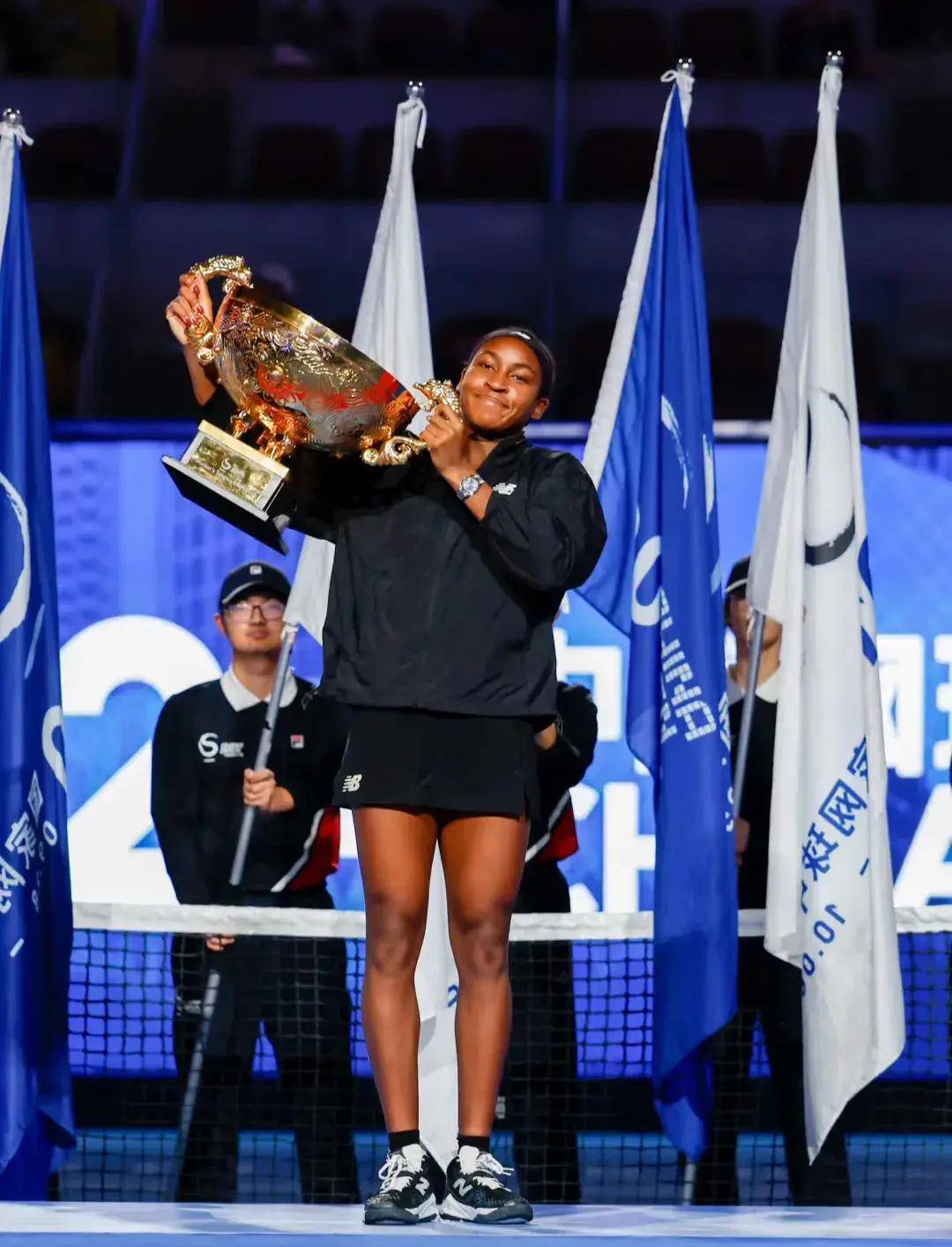 还与多年的 还与多年的