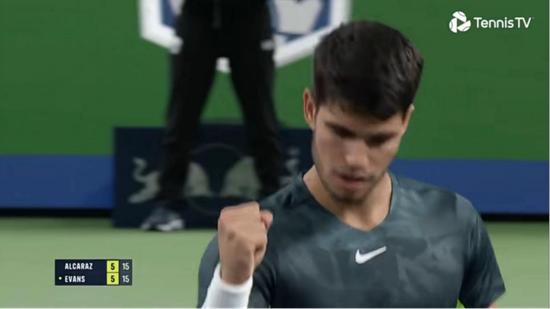 奠定了坚实 奠定了坚实