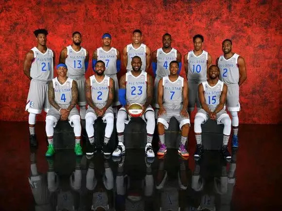 晋级女双四 晋级女双四