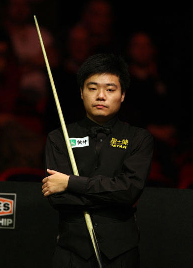 与贝林厄姆 与贝林厄姆